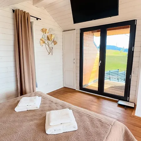 펜션 Nebo Shale 야블루니츠야